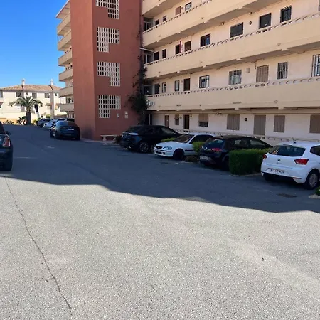 Appartamiento Cerca De La Playa * Τορεβιέχα
